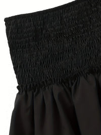 Amelia Rock | Gefaltete Taille | Gestufter Saum | Modisch