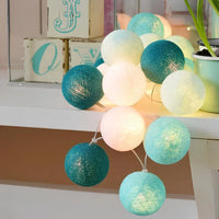 Stimmungsvolle Lichterkette mit Kugeln - LumaBreeze