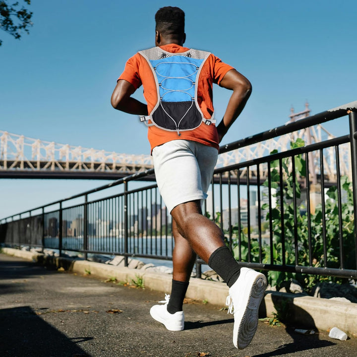Ultra-Light Hydration Running Vest with 2L Water Reservoir – Dravien