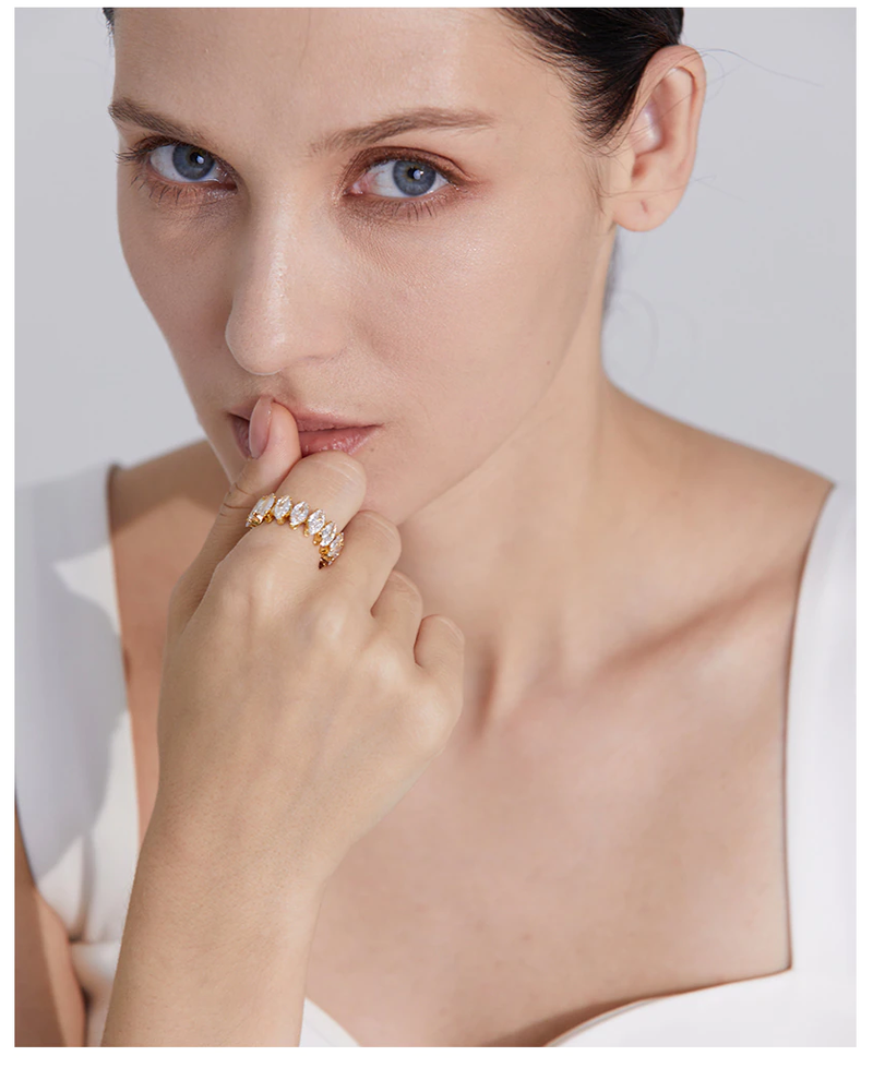 Funkelnder Luxusring | Ein Ring mit echtem Bling-Faktor!