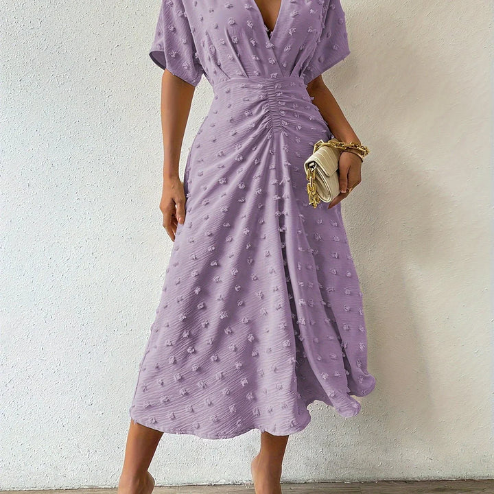 Fein gefaltetes Midikleid mit Rüschen | Abendkleid