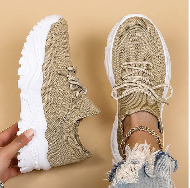 Stilvolle Orthopädische Damensneaker - Elena