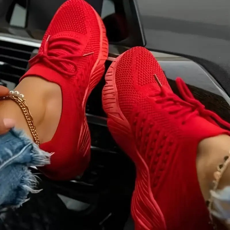 Luftdurchlässige Chunky-Damensneaker mit Schnürung – Saphira