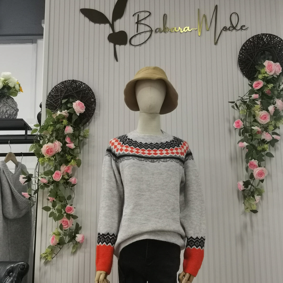 Skandinavischer trendiger Pullover mit lebendigem Muster - NordicChic