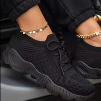 Luftdurchlässige Chunky-Damensneaker mit Schnürung – Saphira