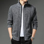 StripeZip Weste | Trendige gestreifte Winterweste