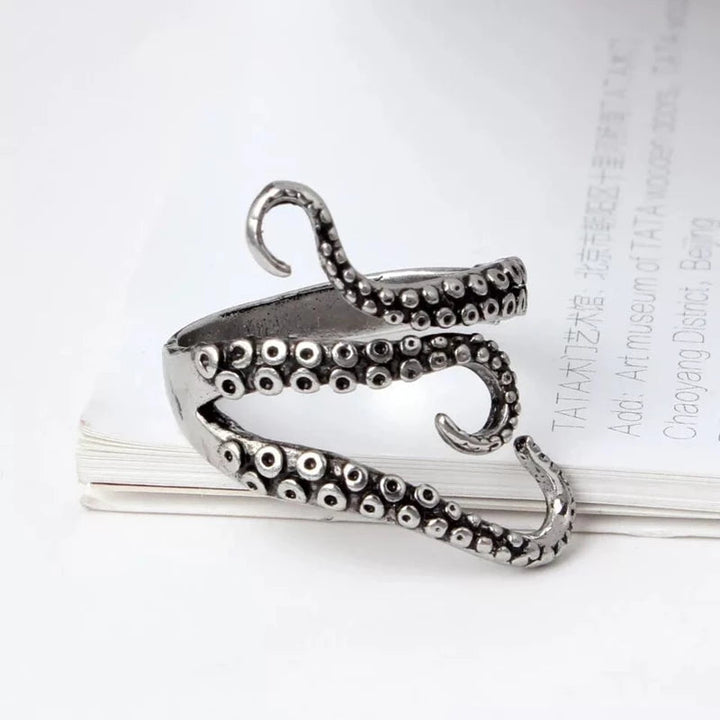 Adjustable Silver Tentacle Ring - Nautilus