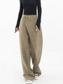 Asymmetrische weite Damenhose mit Doppelknopf – Noa