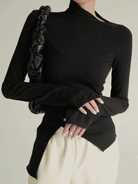 Asymmetrischer Pullover mit Schnitt für Damen - Amelia