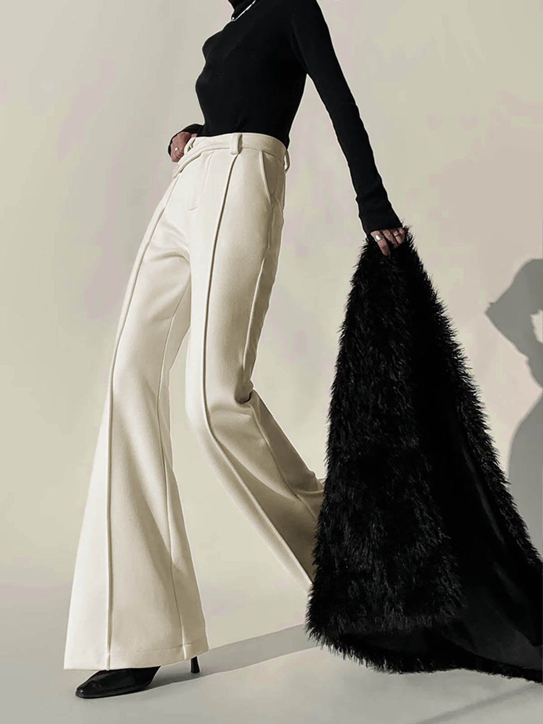 Weiße High-Waist-Hose mit weitem Bein für Damen - Amara