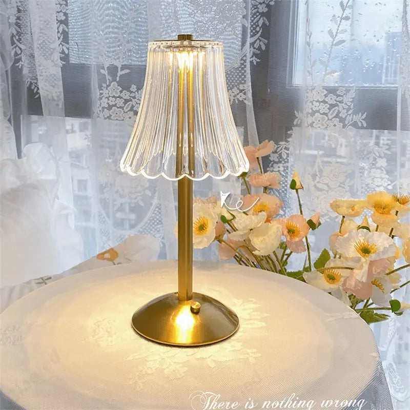 Kabellose Tischlampe mit Kristalldekor und Dimmbarer Beleuchtung - GlamLight