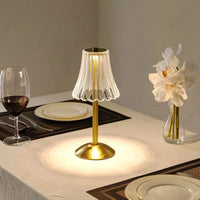 Kabellose Tischlampe mit Kristalldekor und Dimmbarer Beleuchtung - GlamLight