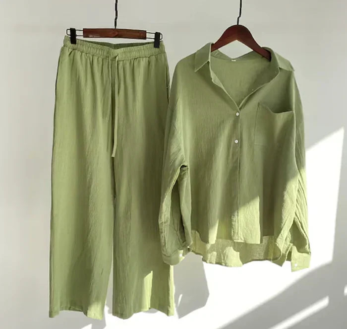 Luftiges zweiteiliges Sommeroutfit aus Leinen – Geneve