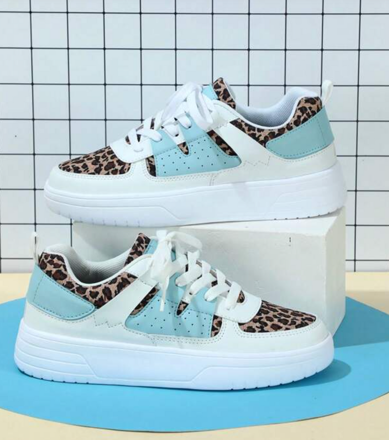 Modische Damen-Sneakers - Naya
