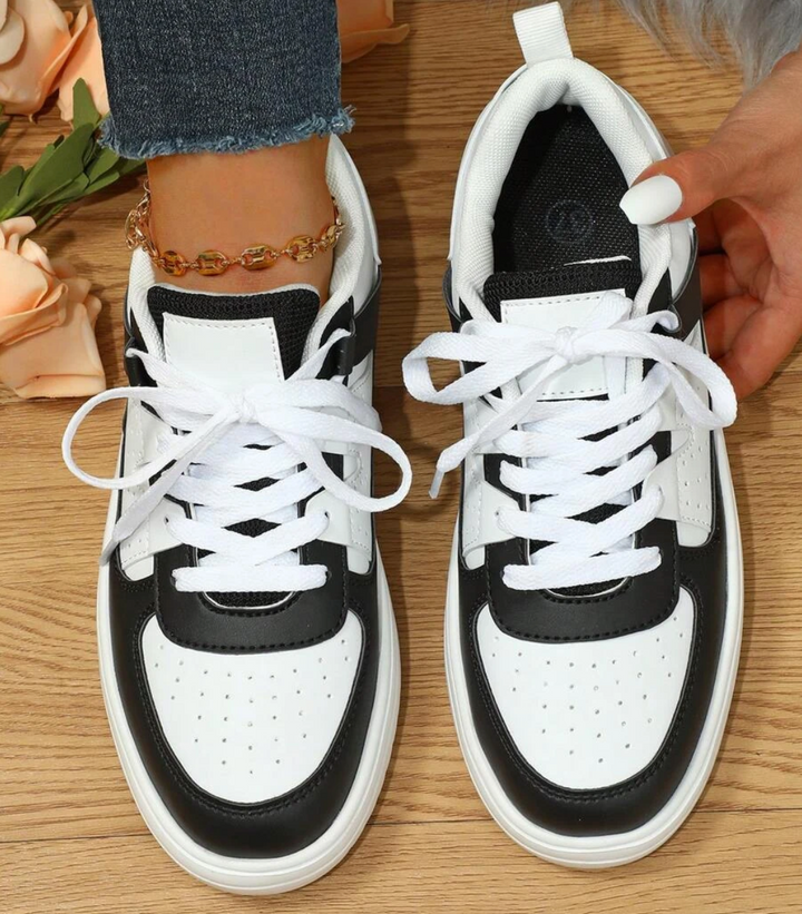 Modische Damen-Sneakers - Naya