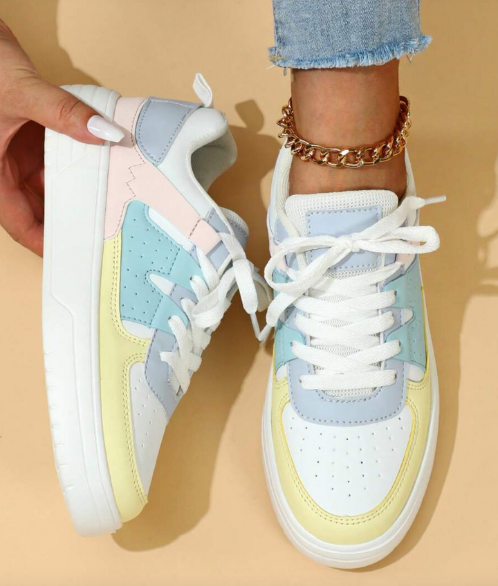 Modische Damen-Sneakers - Naya