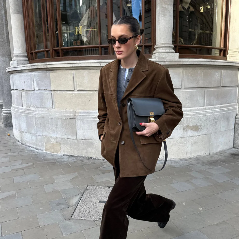 Oversize-Wildlederjacke mit umgeschlagenem Kragen – Alina Herbstedition
