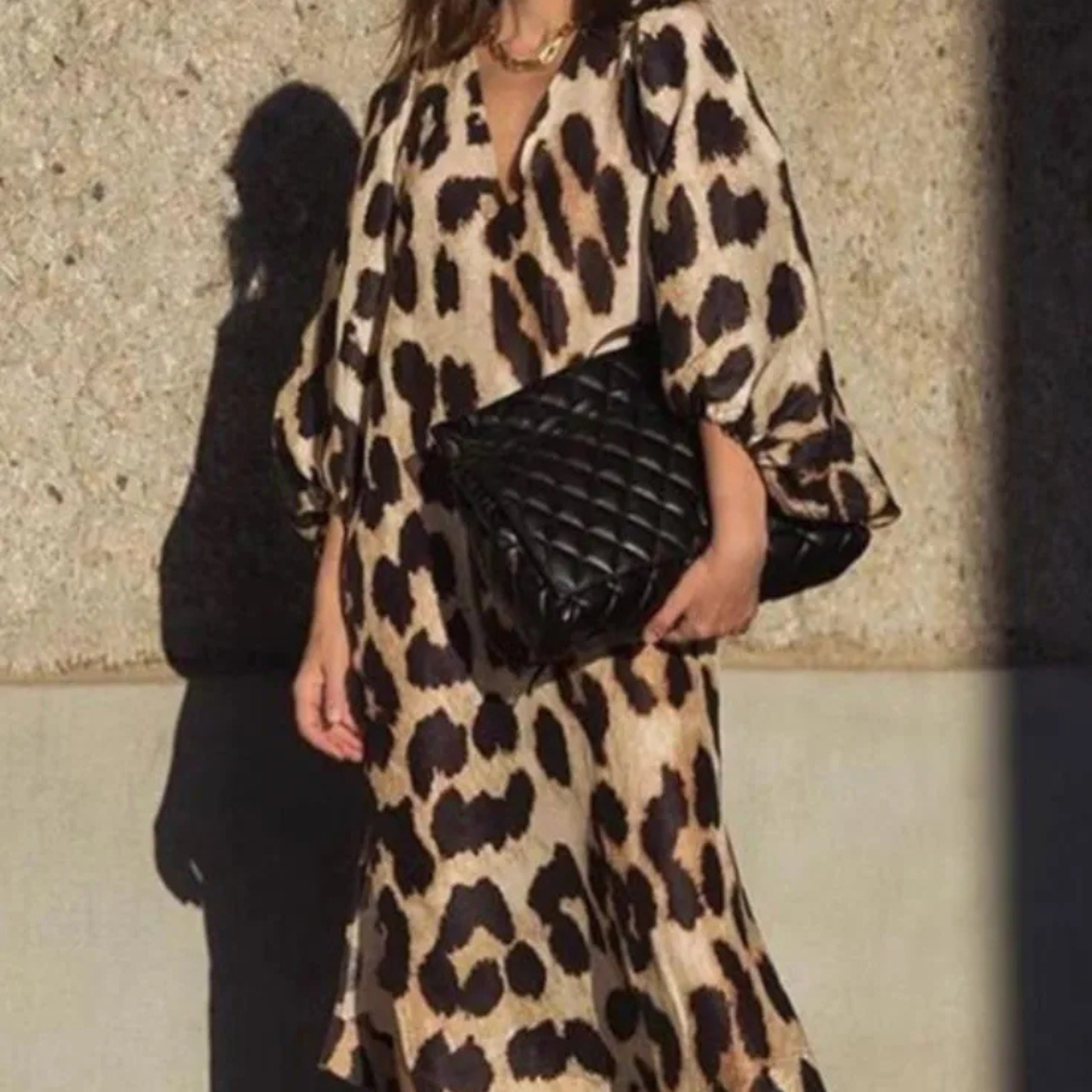 Loose-fit Panterprint Jurk - Selena