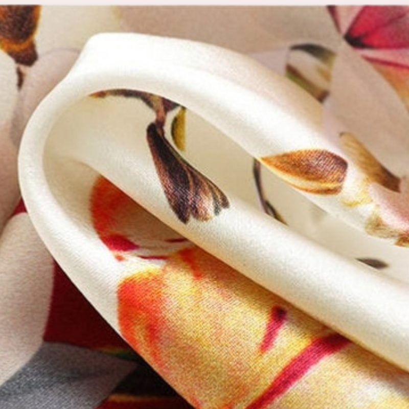 Summer Women's T-shirt with Floral Print – Rivka