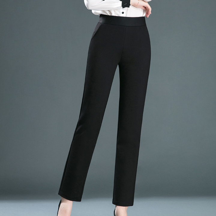 Gerade Damenhose mit zeitlosem Design - Celeste