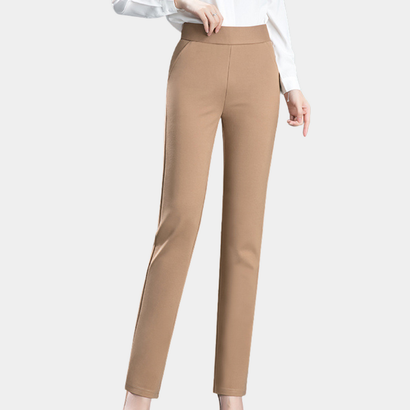 Gerade Damenhose mit zeitlosem Design - Celeste