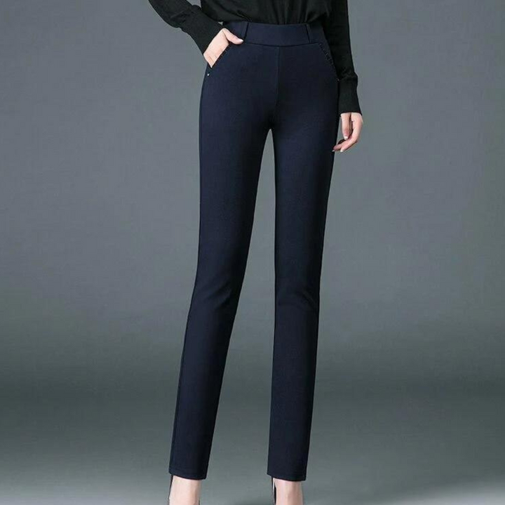Gerade Damenhose mit zeitlosem Design - Celeste