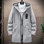 Herrenjacke mit Kapuze und langer Passform – Damian