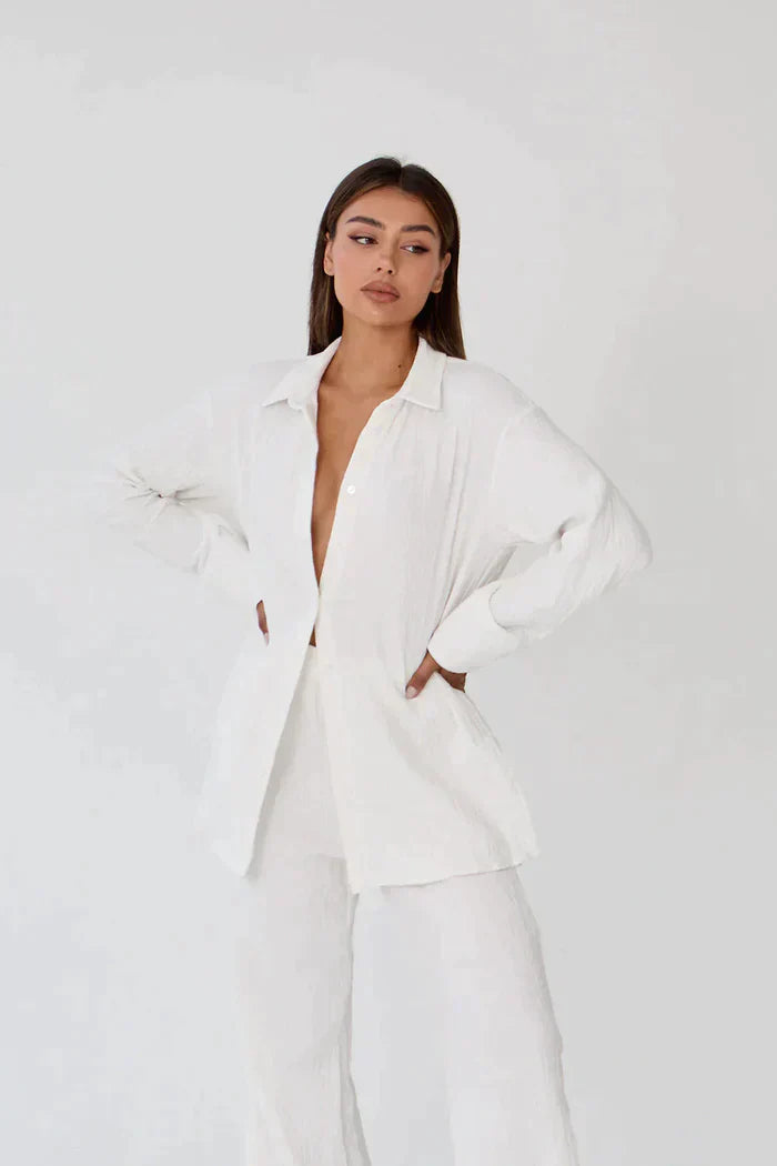Luftiges zweiteiliges Sommeroutfit aus Leinen – Geneve