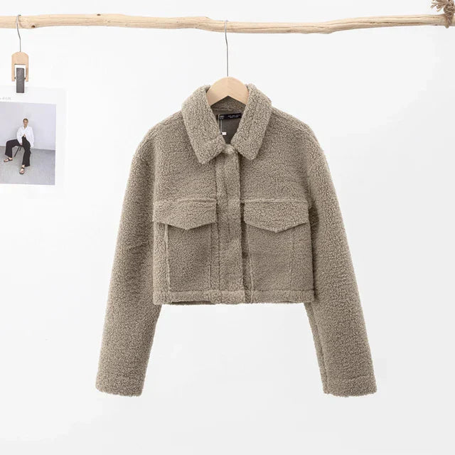 Warme und stilvolle kurze Jacke - Lucia