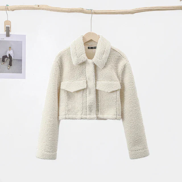 Warme und stilvolle kurze Jacke - Lucia