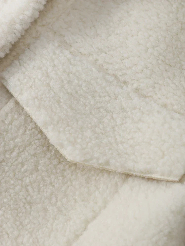 Warme und stilvolle kurze Jacke - Lucia