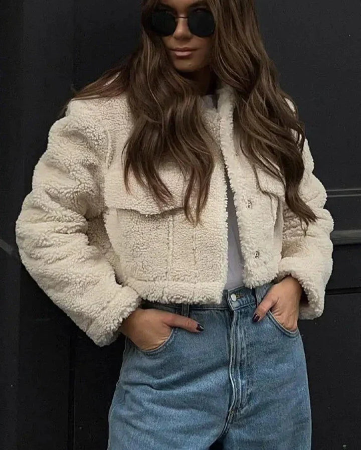 Warme und stilvolle kurze Jacke - Lucia