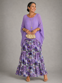 Elegant Flowing Maxi Dress 10