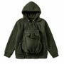 Donkergroene sherpa-fleecehoodie plat gelegd met het afneembare babypaneel met beren-oortjes en twee zijzakken. 15
