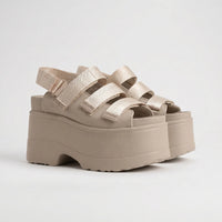 Chunky Retro Platformsandalen - Ruby