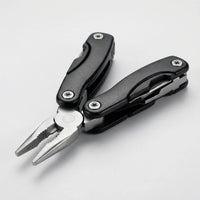 Compact 9-In-1 Folding Multi-Tool -  Traxfold