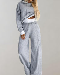 Cléo - Comfy Two-Piece Set with Hoodie and Wide Pants