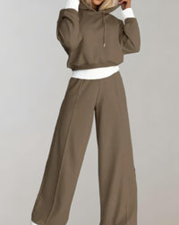 Cléo - Comfy Two-Piece Set with Hoodie and Wide Pants