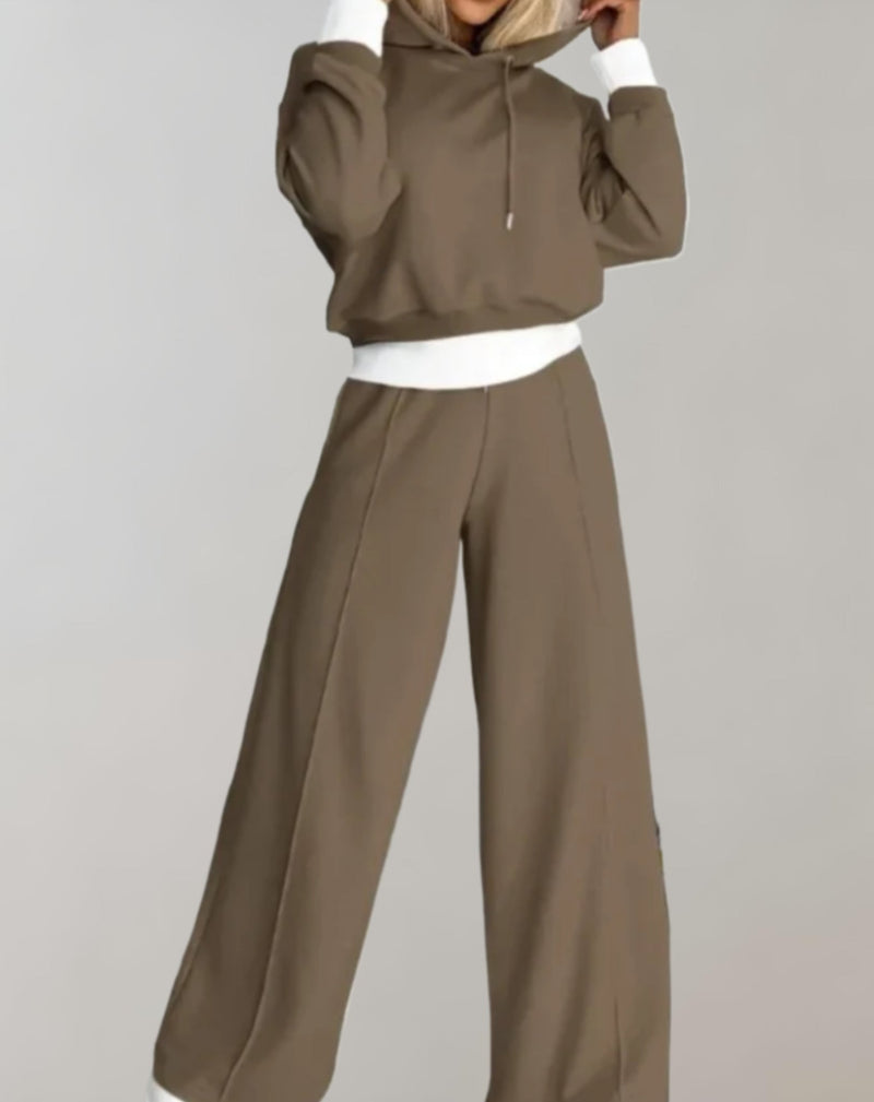 Cléo - Comfy Two-Piece Set with Hoodie and Wide Pants