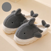 Weiche Plüsch Hai Hausschuhe - SnugShark