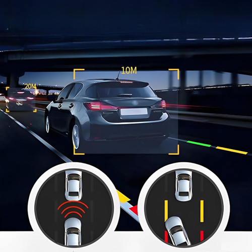 Auto op de weg bij nacht met afstandsmarkering en rijbaanwaarschuwing van het rijhulpsysteem 4