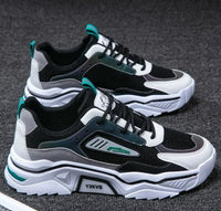 Sportliche Sneaker - StrideFlex