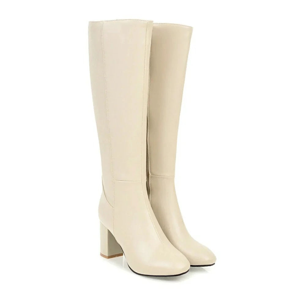 Kniehohe Damenstiefel mit Absatz - Sienna
