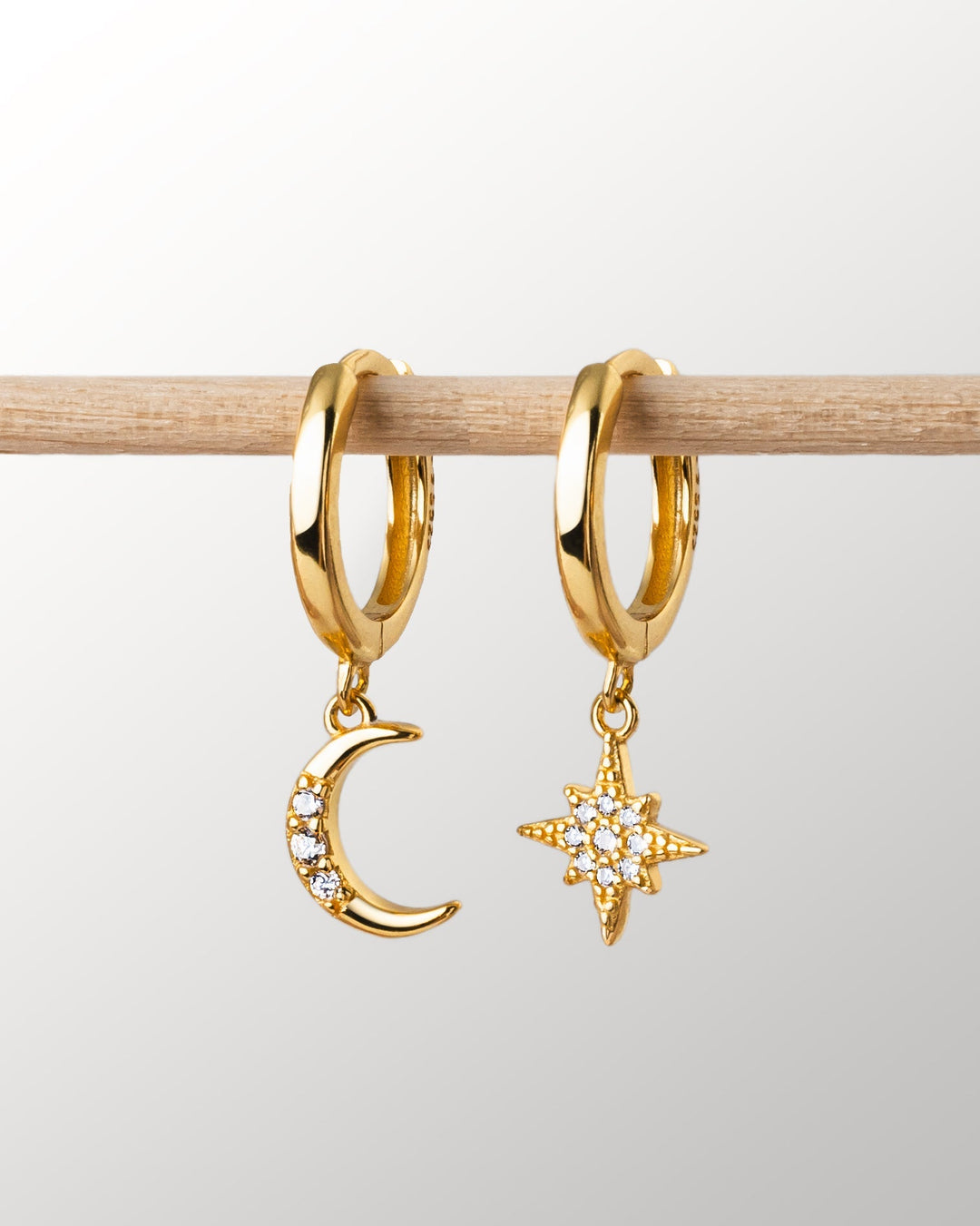 Earrings with Moon and Star - Cosmica
