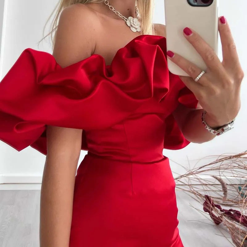 Kleid mit Asymmetrischer Schulterlinie – Elin