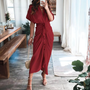 Maxikleid mit Rüschen und V-Ausschnitt - Elina