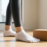 Five-Toe Grip Socks -  Doreen