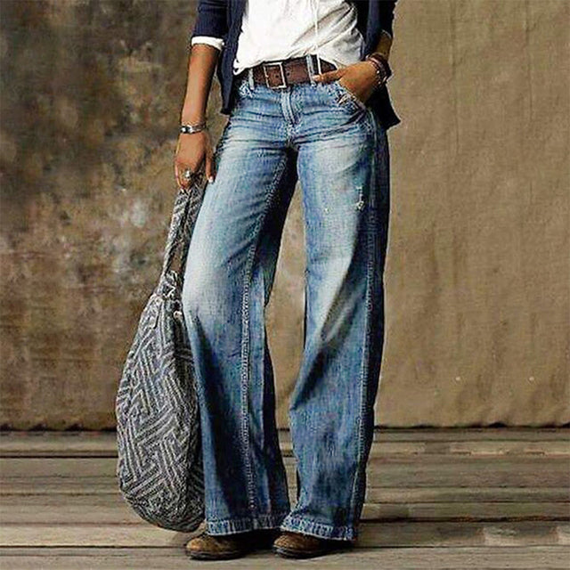Trendige Damenjeans - Elara