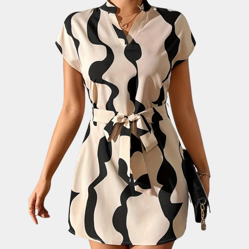Trendiges Beiges Kleid mit Gürtel - Elena