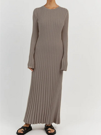 Gracie Gestricktes Maxikleid | Eng & schmeichelhaft